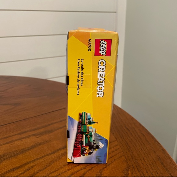 Lego Creator 40700 Winter Holiday Train GWP Promotional Set Sealed *Box Damage - Picture 3 of 7